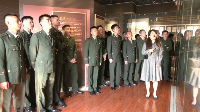 翁源县开展2025年“传承红色基因 凝聚奋进力量”爱国主义教育主题活动(编好).mp4_20250326_182027.778.jpg