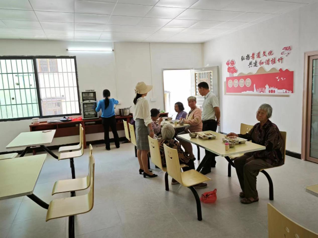 龙仙镇：建设长者饭堂，让老年人端起“稳稳的幸福”2.png