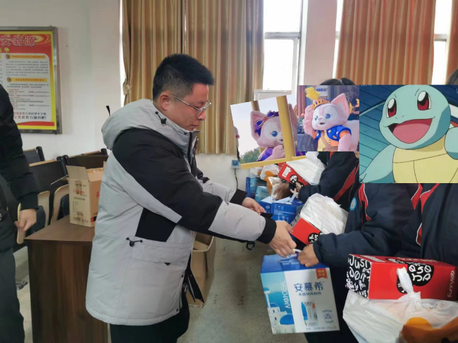 翁城镇开展“冬日青春送暖，情系困难学生”慰问活动2.jpg