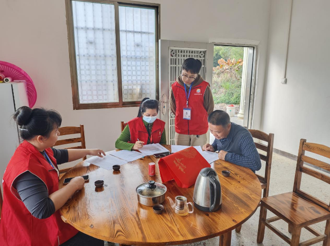 江尾镇：凝心聚力 扎实开展第五次全国经济普查登记工作.png