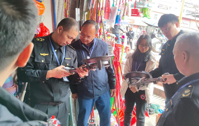 守护安全底线！新江镇开展燃气用具联合检查行动.png