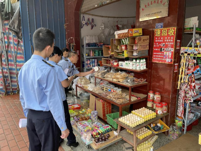 龙仙镇：以三个抓手护航校园食品安全，守护师生好“食”光2.png