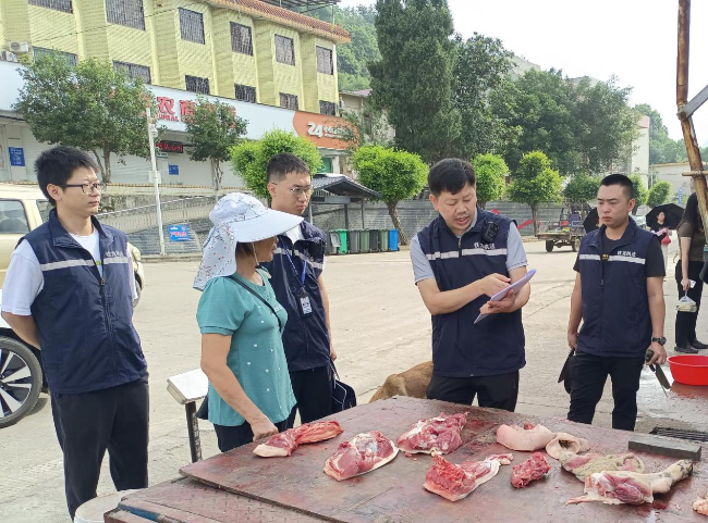 铁龙镇：持续开展“六乱”整治 助力“百千万工程”走深走实.png