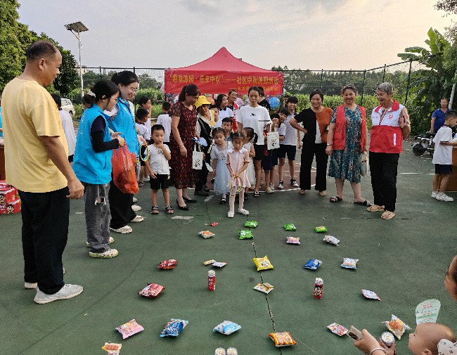 “趣味游园&middot;乐享中秋”--社区中秋 游园活动.jpg