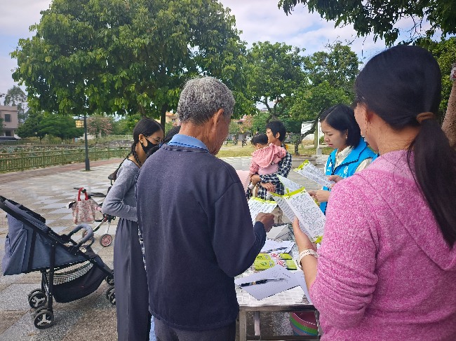 翁城镇社工站开展残疾人政策宣讲活动.jpg