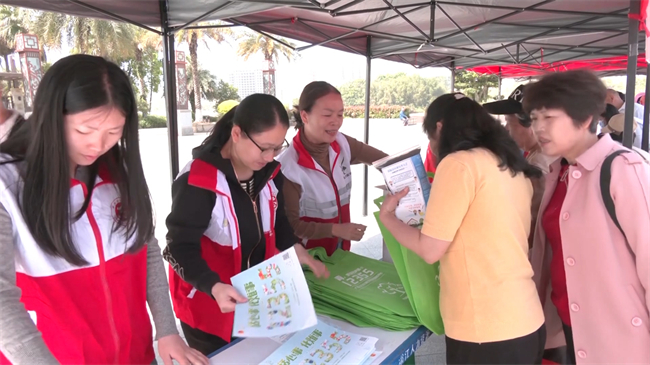 翁源县开展2025年“春探农耕 湿地趣插秧”科普教育实践活动.mp4_20250415_180930.997.jpg