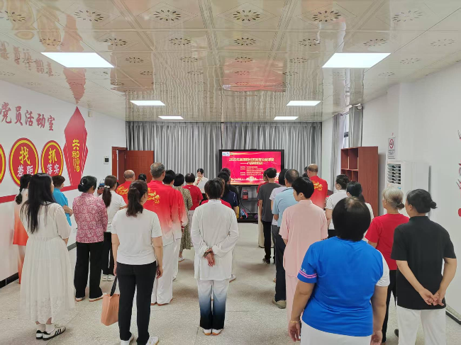 龙仙镇幸福社区八段锦公益课开讲——传统功法点亮健康邻里生活.png