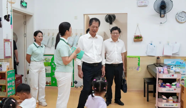 翁源县开展教师节慰问活动