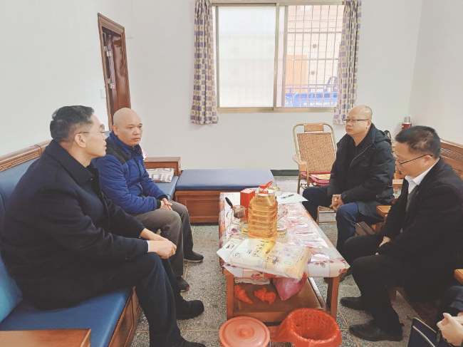 情暖老兵心！春节前夕，翁源县领导带队走访慰问退役军人.png