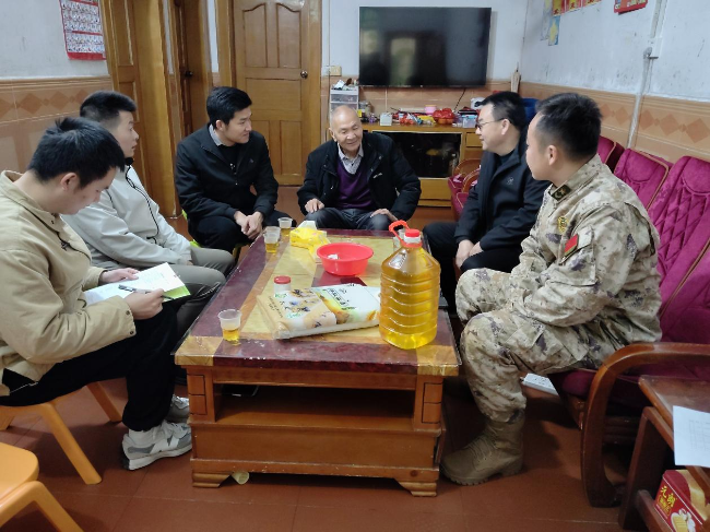 情暖老兵心！春节前夕，翁源县领导带队走访慰问退役军人2.png